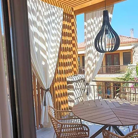 Vista Al Mare Luxury מלון